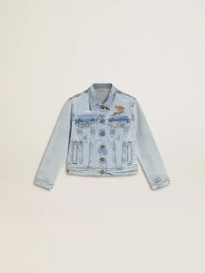 Lätt denimjacka med broderi Lätt denimjacka med broderi