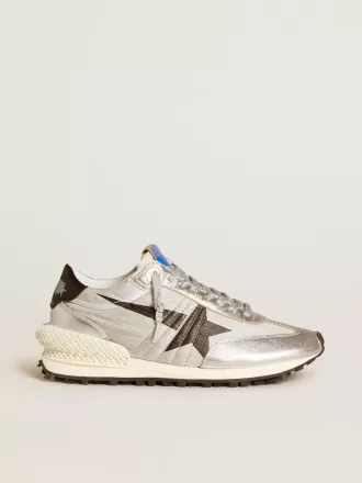 Marathon för damer med silverfärgat ripstop-nylonöverdel och svart stjärna