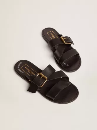 Margaret platta sandaler för damer i svart resinbelagt läder