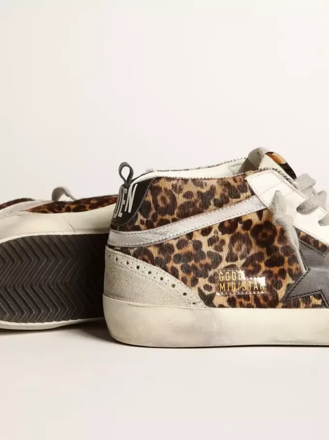 Mid Star för dam i leopardmönstrat ponnyskinn med svart stjärna
