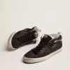 Mid Star för herr i nubuck med svart läderstjärna och silverglans Mid Star för herr i nubuck med svart läderstjärna och silverglans