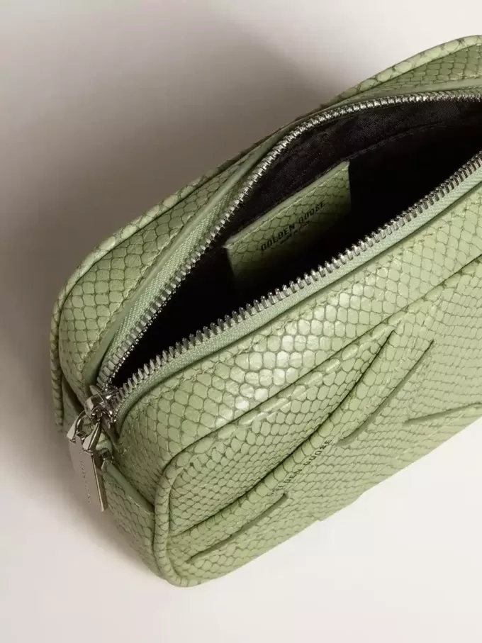 Mini Star Bag i ljusgrönt läder med ormskinnsmönster Mini Star Bag i ljusgrönt läder med ormskinnsmönster