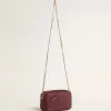 Mini Star Bag i vinrött läder med ton-i-ton-stjärna Mini Star Bag i vinrött läder med ton-i-ton-stjärna