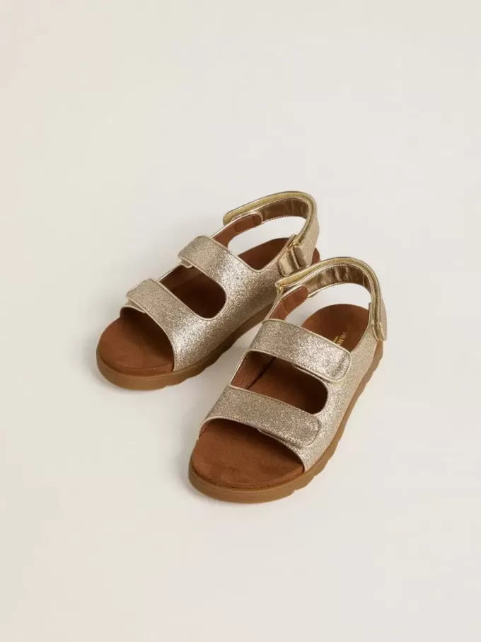 Noa Young sandaler i mikroglitter och platinaläder Noa Young sandaler i mikroglitter och platinaläder