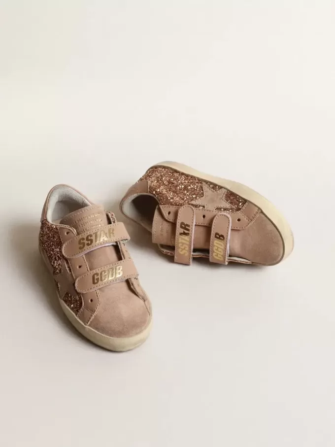 Old School Junior i persikorosa glitter med rosa mockastjärna