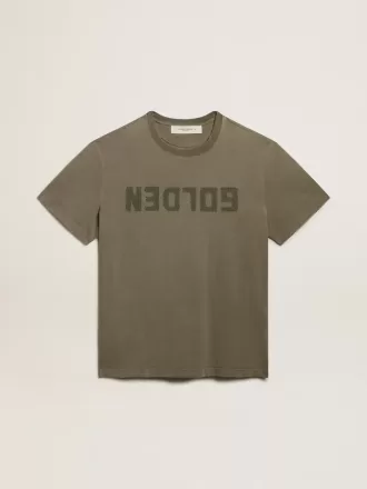 Olivgrön T-shirt för damer med guldfärgad text