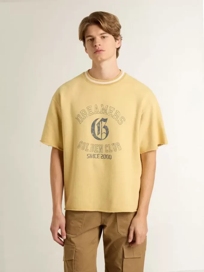 Oversized gul bomullst-shirt för herr med blå tryck