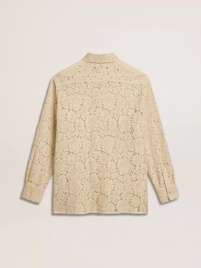 Oversized skjorta i krämfärgad genomskinlig spets Oversized skjorta i krämfärgad genomskinlig spets