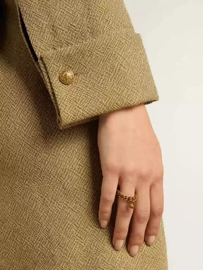 Ring i antikguldfärg med flexibla länkar Ring i antikguldfärg med flexibla länkar