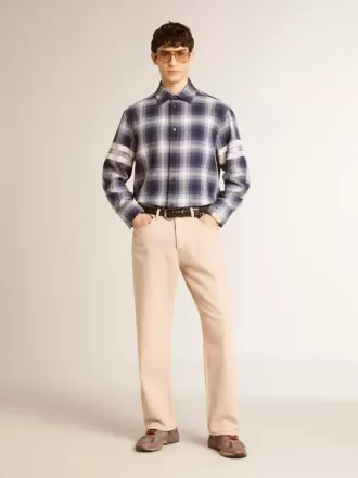Rosa färgade jeans för män