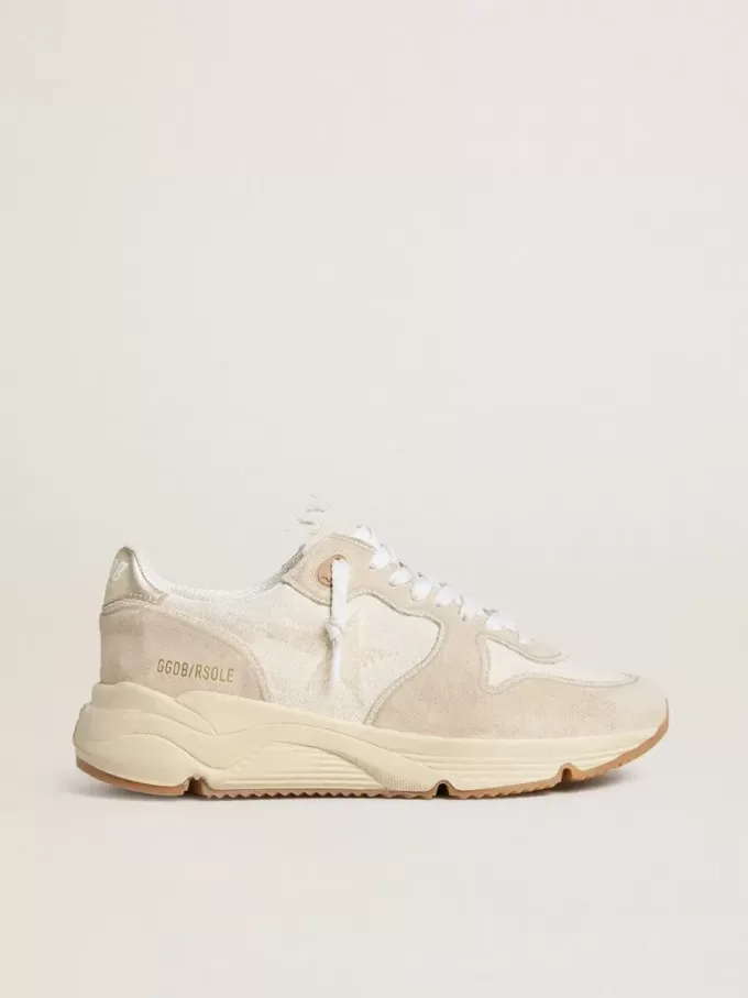 Running Sole för damer i canvas med beige stjärna och platinafärgad metallisk läderflik på hälen Running Sole för damer i canvas med beige stjärna och platinafärgad metallisk läderflik på hälen