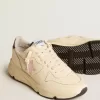 Running Sole för damer i nappaläder med rosa läderstjärna och blå läderflik på hälen Running Sole för damer i nappaläder med rosa läderstjärna och blå läderflik på hälen