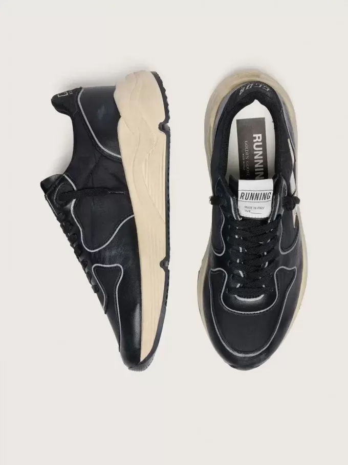 Running Sole för damer i svart nappaläder och nylon med en silverfärgad läderstjärna