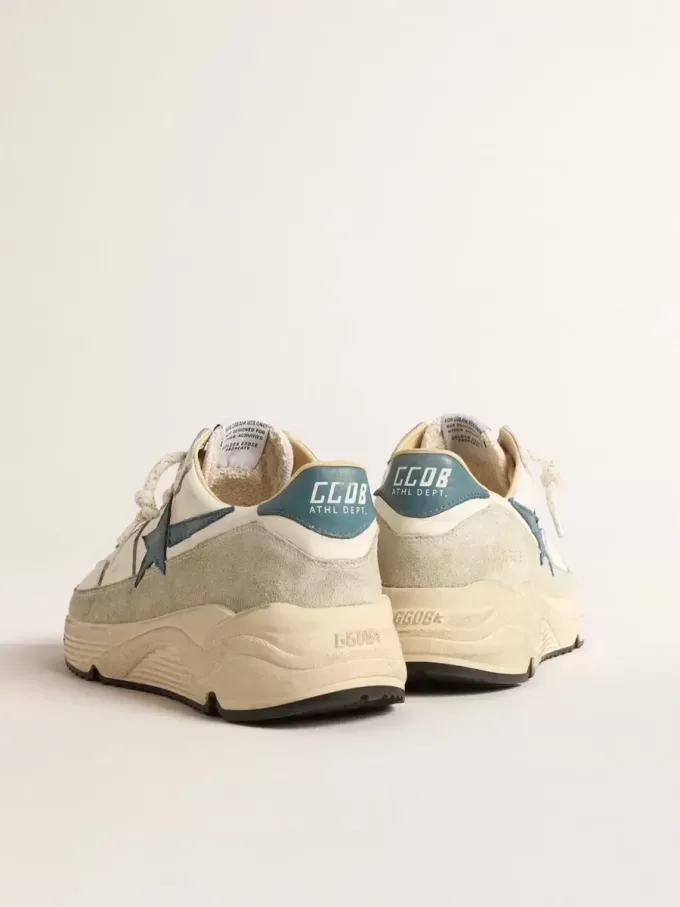 Running Sole i nappa med blå läderstjärna och insats i mocka Running Sole i nappa med blå läderstjärna och insats i mocka
