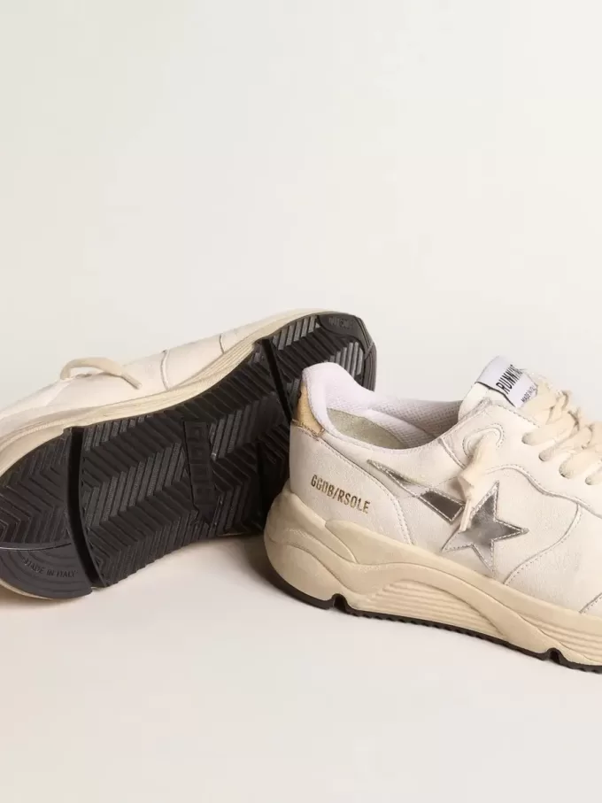 Running Sole i nappa med silverstjärna och guldläderflik på hälen