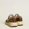 Running Sole i nylon och läder med TPU-stjärna och nubuck-hälflik Running Sole i nylon och läder med TPU-stjärna och nubuck-hälflik