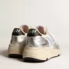 Running Sole i nylon och silvermetalliskt läder med ljusblå stjärna