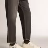 Running Sole i vitt läder och mesh med blå laminatläderstjärna