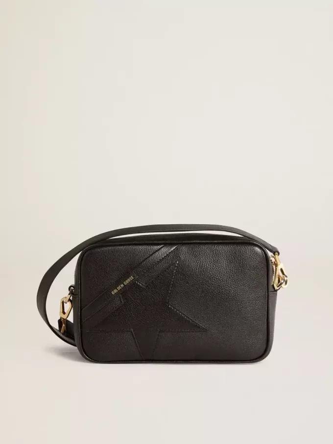 Star Bag i svart läder med ton-i-ton-stjärna Star Bag i svart läder med ton-i-ton-stjärna