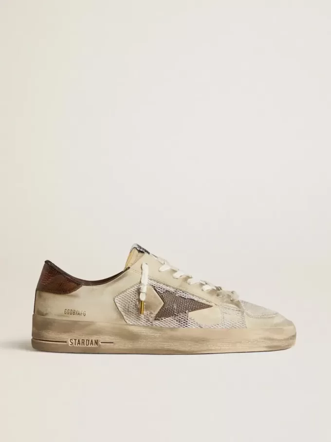 Stardan i nubuck och mesh med brun stjärna i läder med ödlemönster Stardan i nubuck och mesh med brun stjärna i läder med ödlemönster