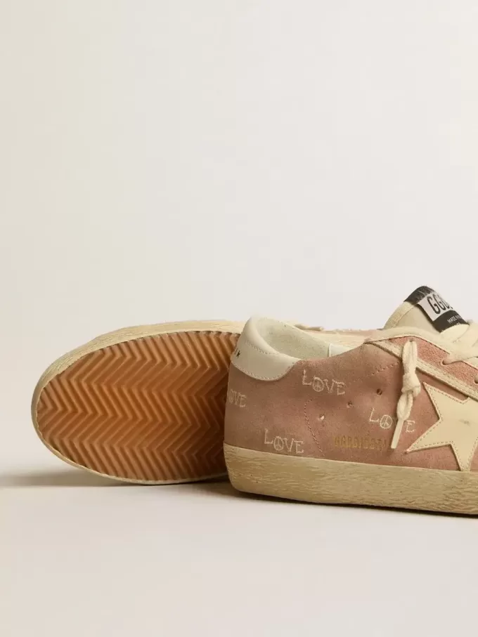 Super-Star för damer i puderrosa mocka med krämfärgad läderstjärna Super-Star för damer i puderrosa mocka med krämfärgad läderstjärna