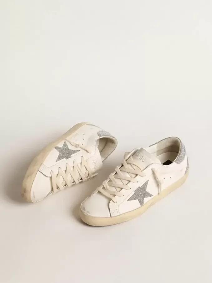 Super-Star för damer med silverfärgad Swarovski-kristallstjärna och hälflik Super-Star för damer med silverfärgad Swarovski-kristallstjärna och hälflik