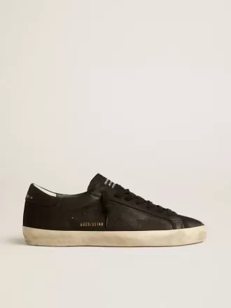Super-Star för herr i svart nubuck med perforerad stjärna och svart nubuck-hälflik
