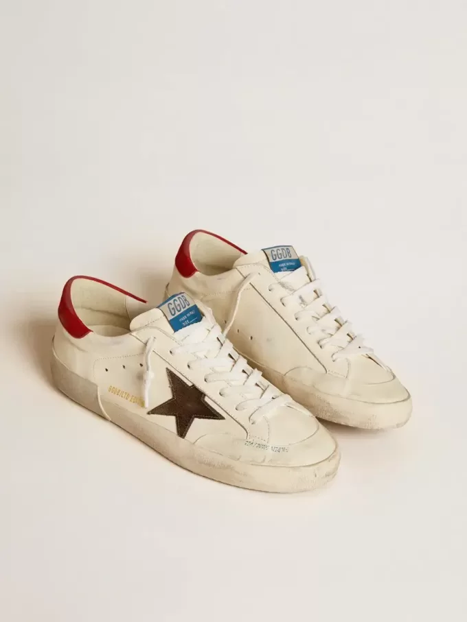 Super-Star LTD för herr i nappa med metallisk stjärna och nubuckklackflik Super-Star LTD för herr i nappa med metallisk stjärna och nubuckklackflik