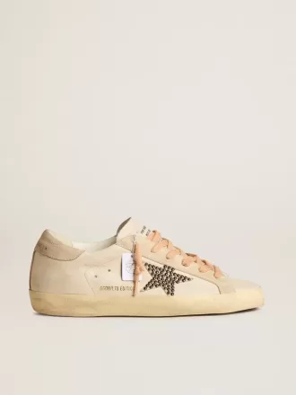 Super-Star LTD i läder med beige mockastjärna med Swarovski-nitar