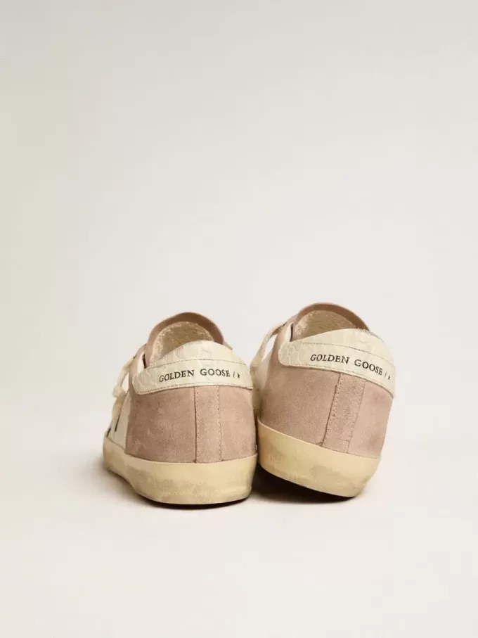 Super-Star-sneakers för damer i rosa mocka med silvermetallisk läderstjärna Super-Star-sneakers för damer i rosa mocka med silvermetallisk läderstjärna
