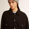 Svart denimjacka för damer med broderi