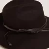 Svart hatt med läderrem Svart hatt med läderrem