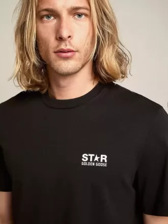 Svart T-shirt för herr med kontrasterande vit logotyp och stjärna