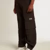 Svartfärgade cargobyxor i ripstop-nylon Svartfärgade cargobyxor i ripstop-nylon