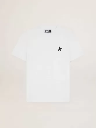 T-shirt från White Star Collection med svart stjärna på framsidan