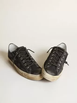 V-Star sneakers i midnattsblå denim med svart läderstjärna och tå