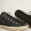 V-Star sneakers i midnattsblå denim med svart läderstjärna och tå V-Star sneakers i midnattsblå denim med svart läderstjärna och tå