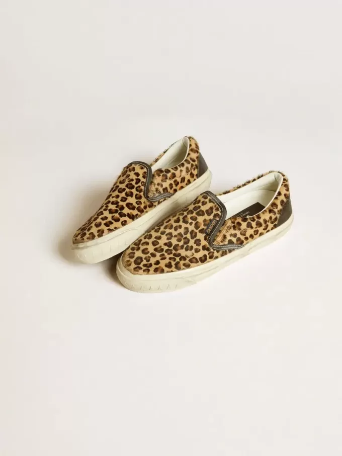 VCE Penstar för damer i leopardmönstrat ponnyläder med svart läderflik på hälen