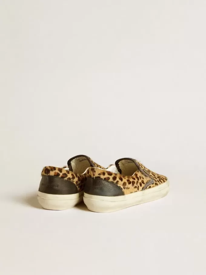 VCE Penstar för damer i leopardmönstrat ponnyläder med svart läderflik på hälen
