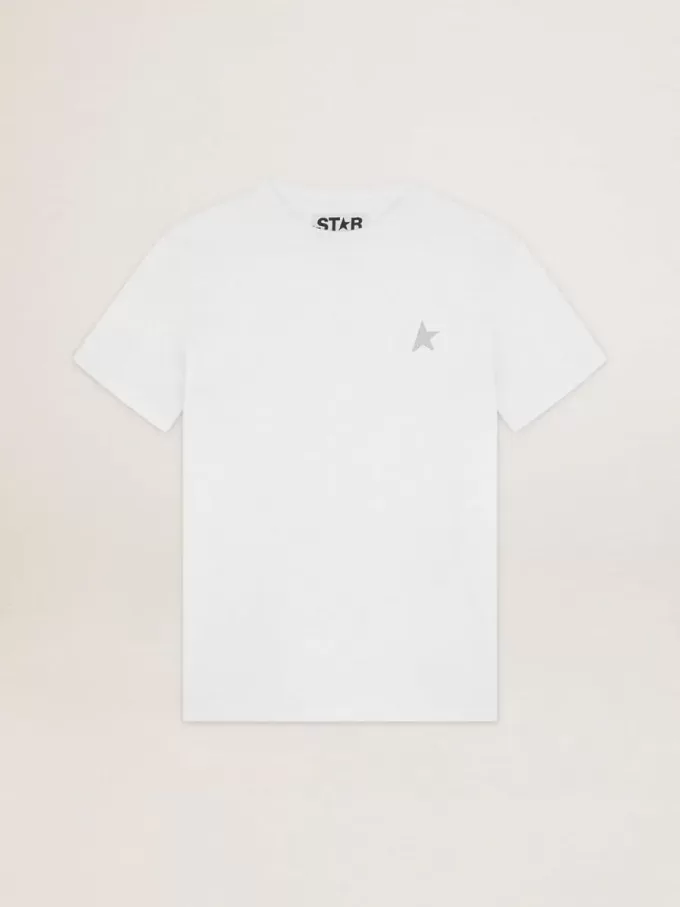 Vit dam-T-shirt med silverglittrande stjärna på framsidan Vit dam-T-shirt med silverglittrande stjärna på framsidan