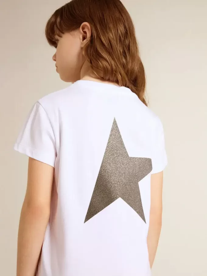 Vit och silverfärgad T-shirt med logotyp och maxistjärna i silverglitter