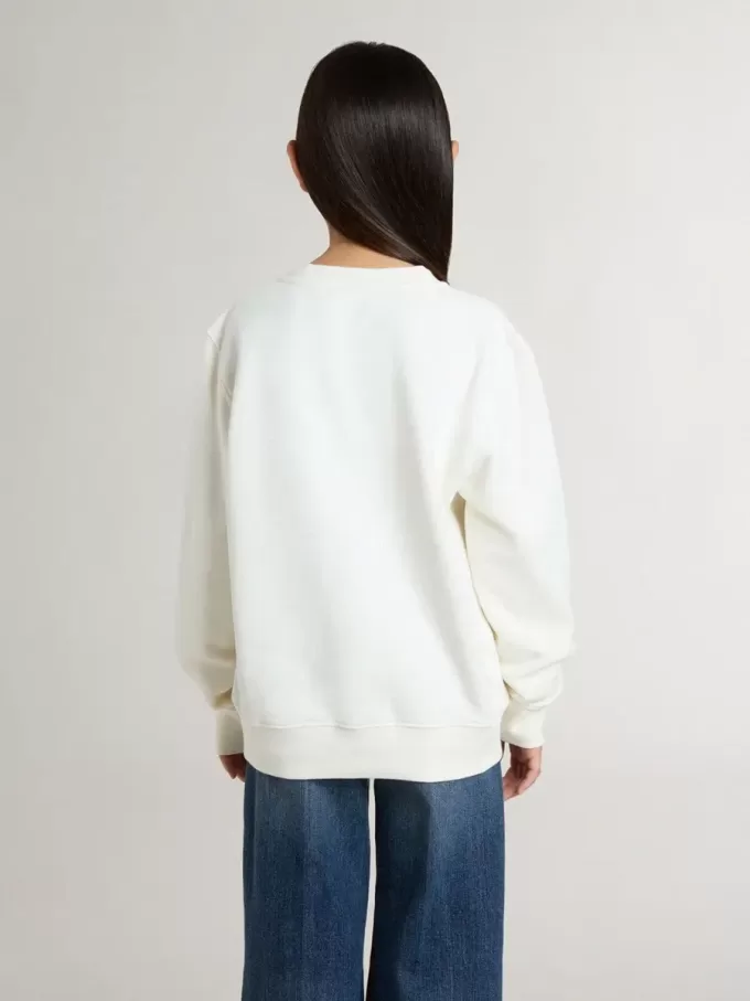 Vit sweatshirt för flickor med mångfärgad Golden-text på framsidan Vit sweatshirt för flickor med mångfärgad Golden-text på framsidan