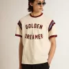 Vit T-shirt för herr med burgundyfärgad text på framsidan Vit T-shirt för herr med burgundyfärgad text på framsidan