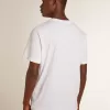 Vit T-shirt för herr med mörkblå stjärna på framsidan Vit T-shirt för herr med mörkblå stjärna på framsidan