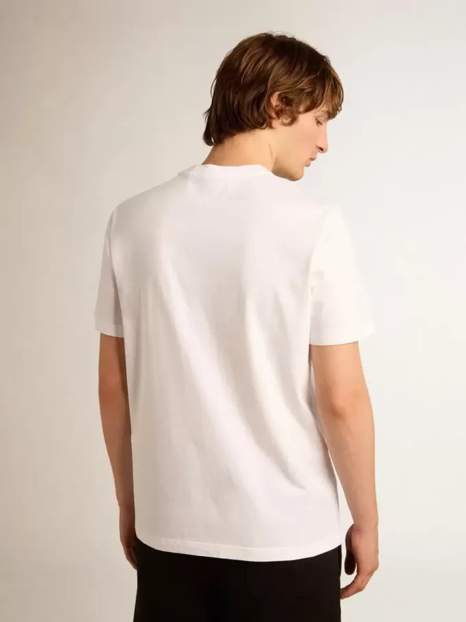 Vit T-shirt för herr med silverglittrande stjärna på framsidan Vit T-shirt för herr med silverglittrande stjärna på framsidan
