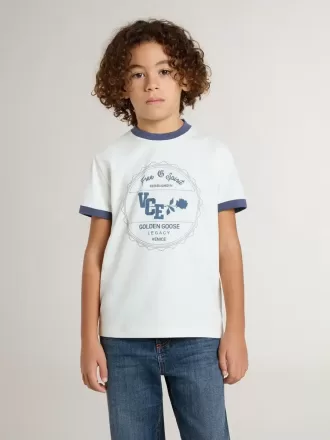 Vit T-shirt för pojkar med blå tryck