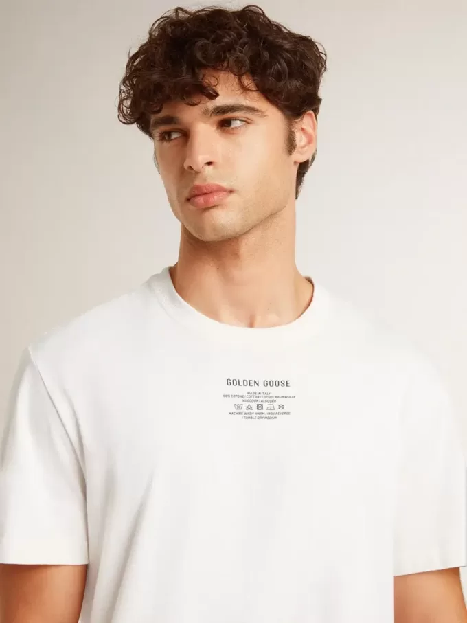 Vit T-shirt i bomull för herr med svart text Vit T-shirt i bomull för herr med svart text