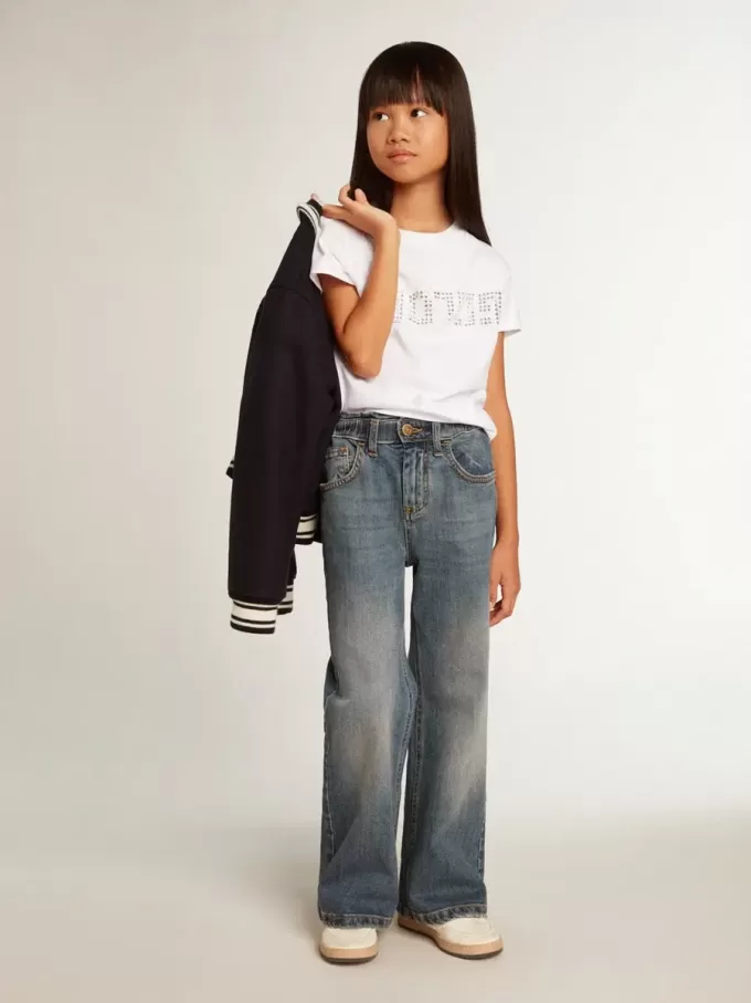 Vit T-shirt med central Golden-text i kristaller