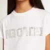 Vit T-shirt med central Golden-text i kristaller