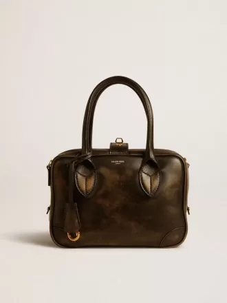 Vita Bag i svart slitet läder med gulddetaljer